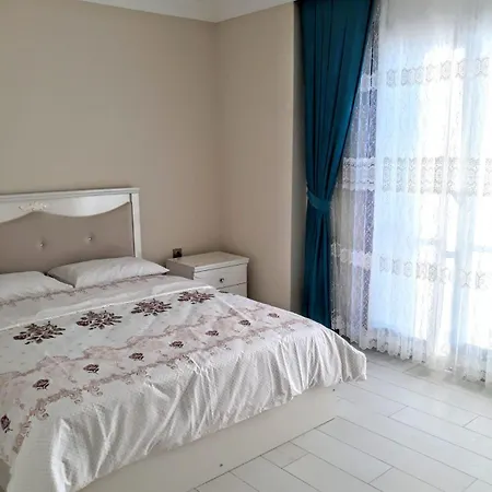 Klas Aparthotel